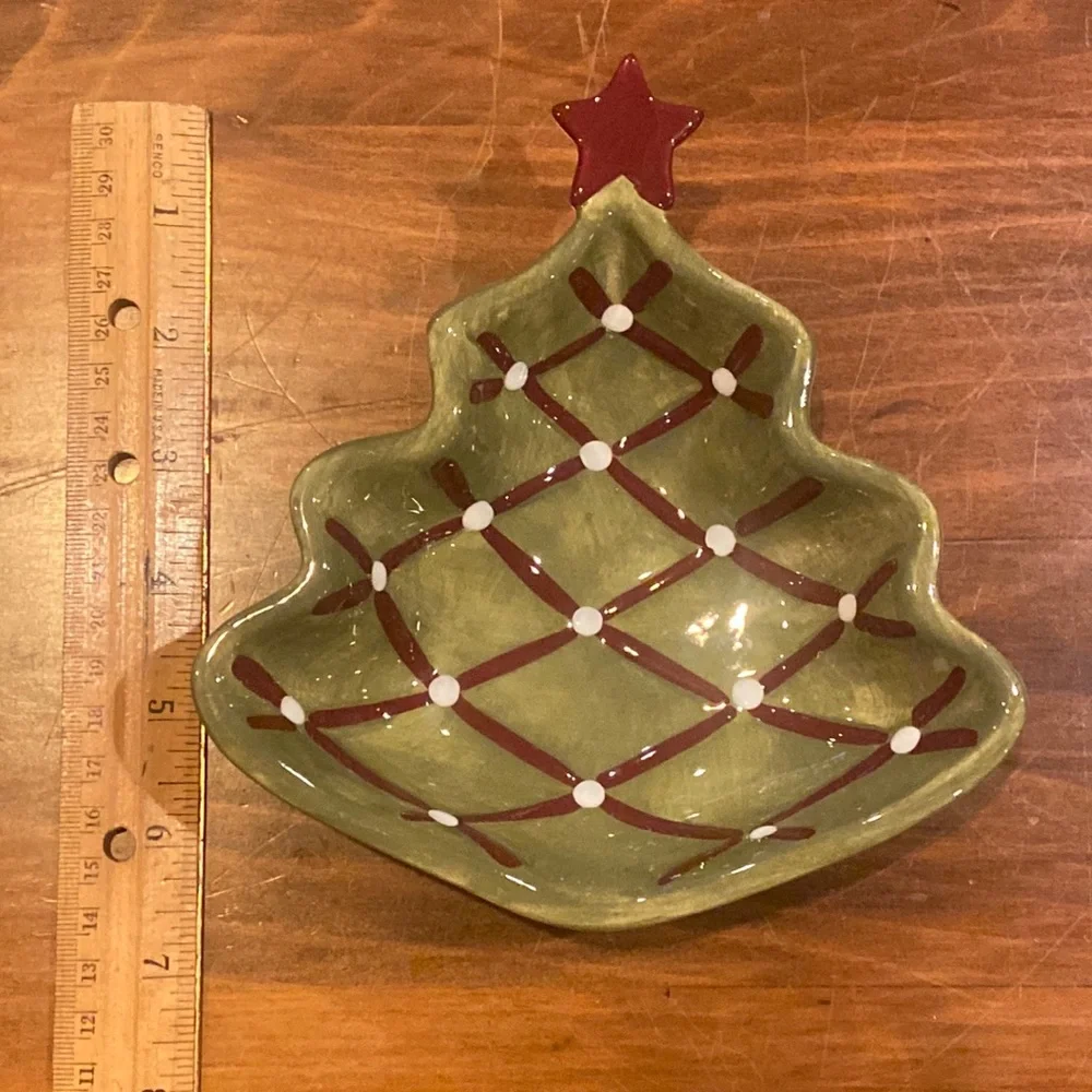 POTTERY BARN Christmas Tree Shape Holiday Bowl Dish Excellent Condition